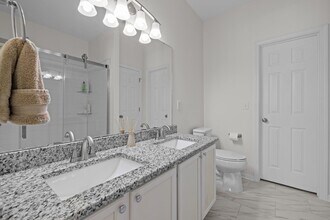 218 Basset Hall Dr in Durham, NC - Building Photo - Building Photo