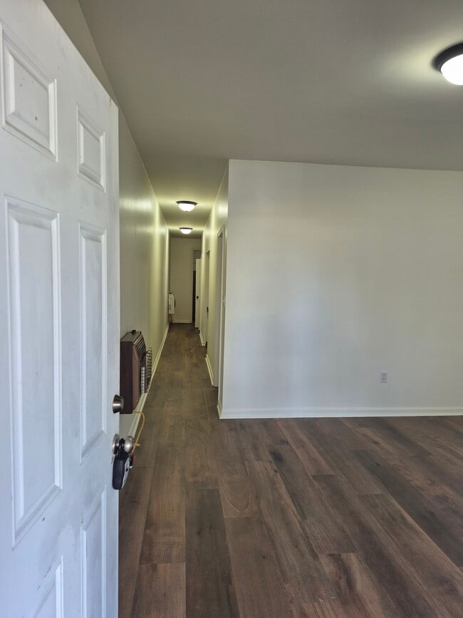 2200 Cansler Ave, Unit B in Gadsden, AL - Building Photo - Building Photo