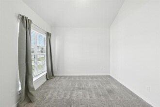 7846 Grand Louis Wy in Spring, TX - Building Photo - Building Photo