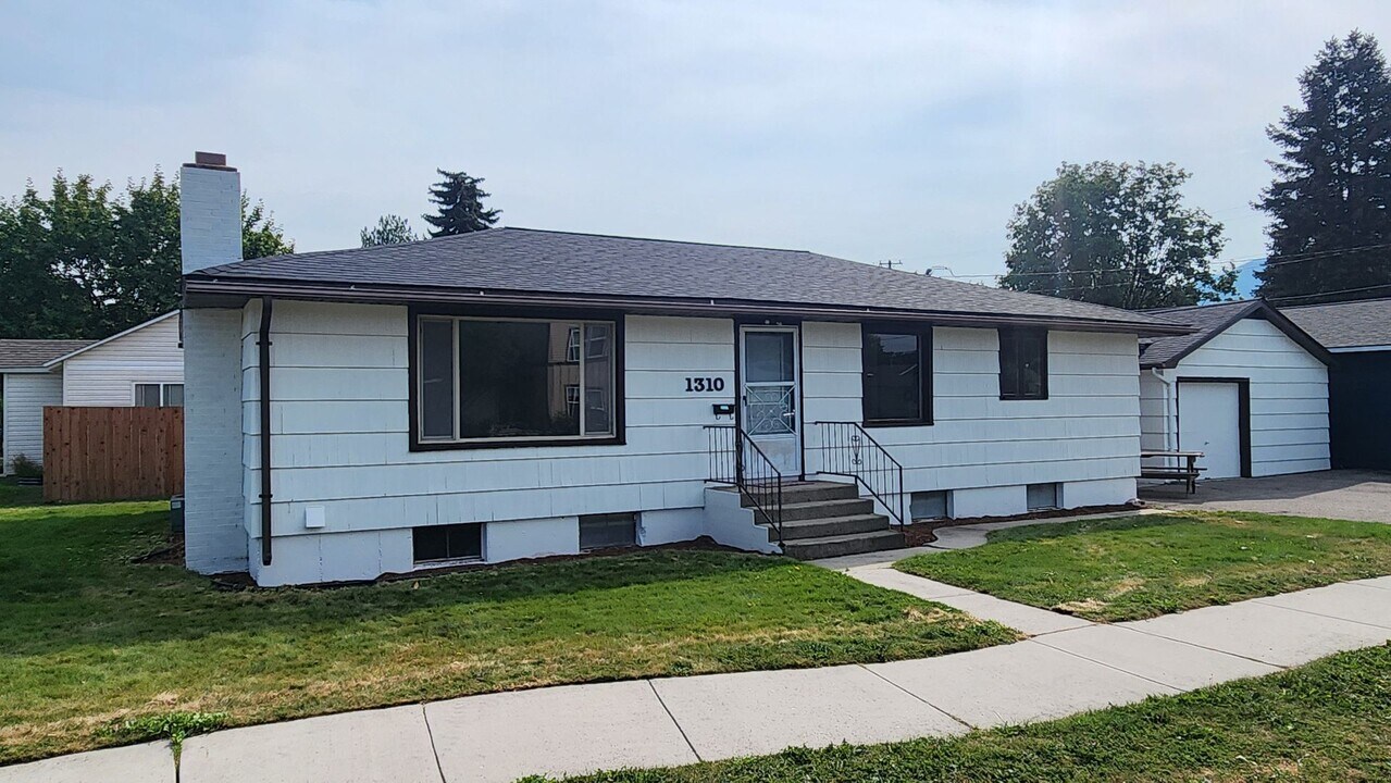 1310 S Catlin St in Missoula, MT - Building Photo