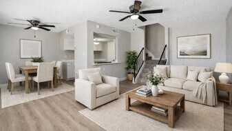 8053 N 32nd Dr in Phoenix, AZ - Building Photo