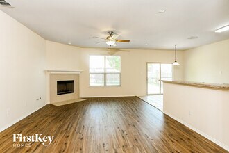2911 Thistlewood Dr in Seagoville, TX - Building Photo - Building Photo