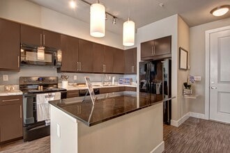 The Enclave at Brookside in Tulsa, OK - Building Photo - Building Photo
