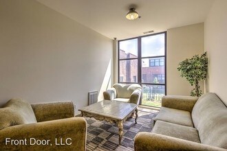 1019 N Skinker Pkwy in St. Louis, MO - Building Photo - Building Photo