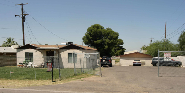 Papago Square in Phoenix, AZ - Building Photo - Building Photo