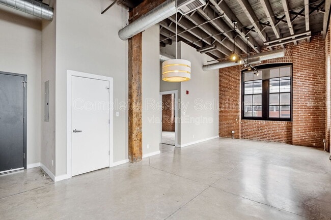 614 S 7th St in St. Louis, MO - Building Photo - Building Photo