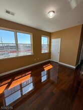 25 Cottage St in Newark, NJ - Building Photo - Building Photo