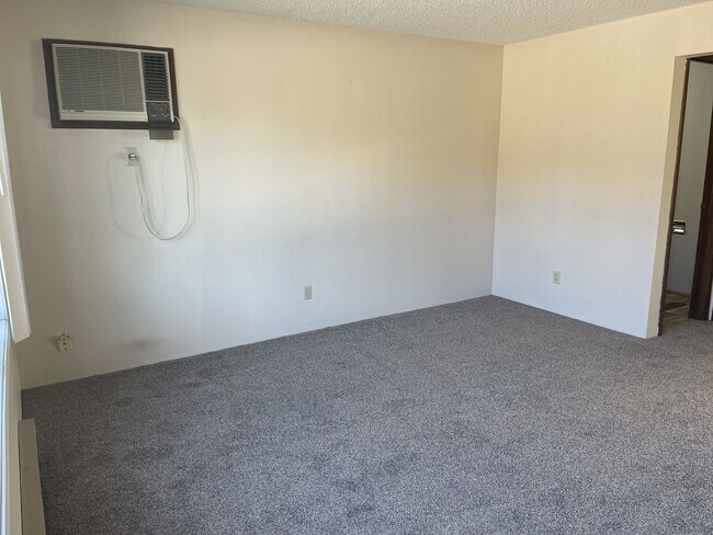 508 W 42nd St in Scottsbluff, NE - Building Photo - Building Photo