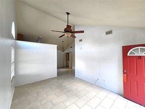 17 West Dr in Edinburg, TX - Building Photo - Building Photo