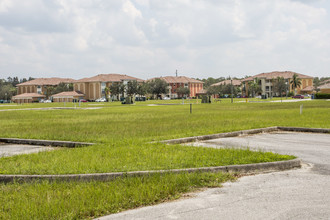 The Isles of Porto Vista in Cape Coral, FL - Building Photo - Building Photo