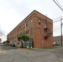 200-230 N Marion Ave in Lake City, FL - Building Photo