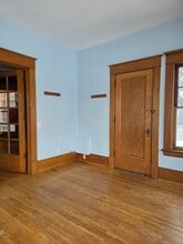 415 S Main St in Bowling Green, OH - Building Photo - Building Photo