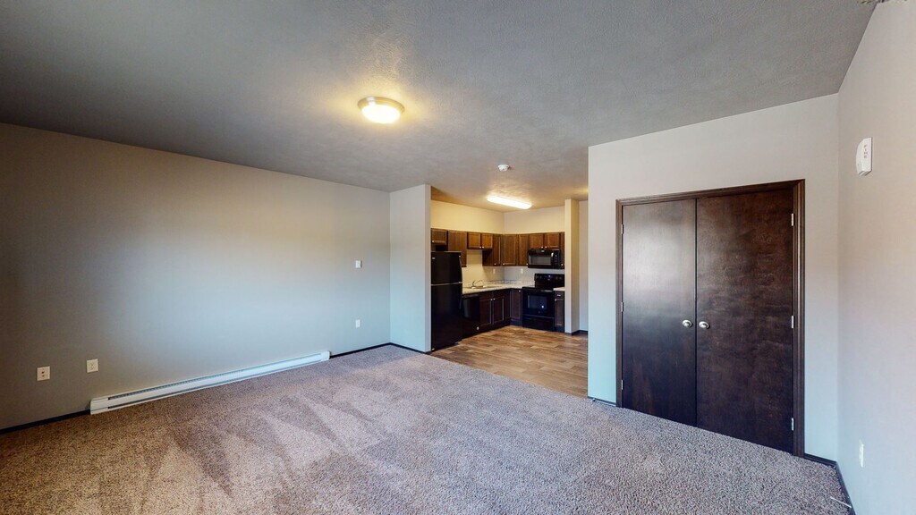 Tallgrass Village Apartments & Townhomes Spirit Lake, IA Apartments