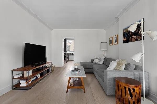 111 E 30th St in New York, NY - Building Photo - Building Photo
