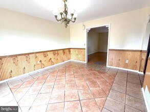 402 Kiamensi Rd in Wilmington, DE - Building Photo - Building Photo