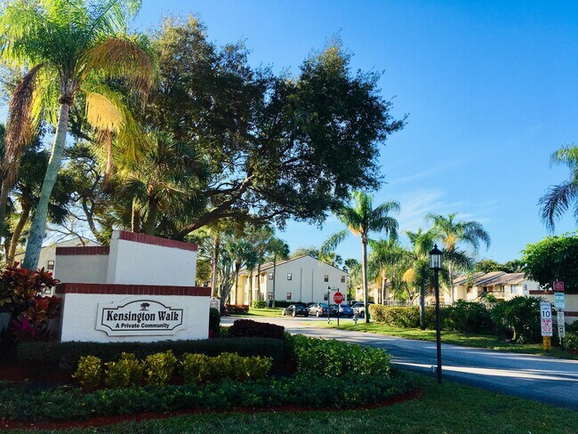 property at 6649 Somerset Dr