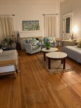 10540 Draper Ave in Los Angeles, CA - Foto de edificio - Building Photo