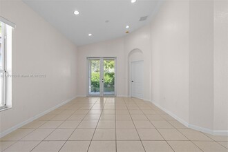 1270 NE 39th Ave in Homestead, FL - Building Photo - Building Photo