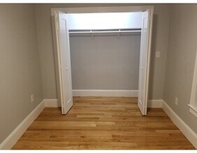 29 Business St-Unit -2 in Boston, MA - Building Photo - Building Photo
