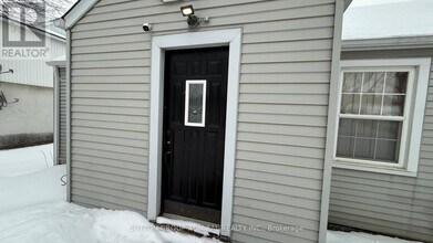 1551 19th Ave in Richmond Hill, ON - Building Photo - Building Photo