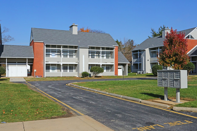 Governors Square Apartments in Dover, DE - Building Photo - Building Photo