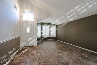 6417 W Wahalla Ln in Glendale, AZ - Building Photo - Building Photo