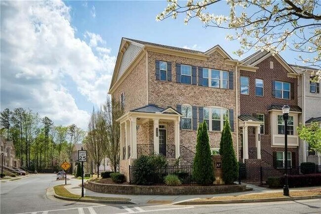 1962 Bainbridge Ln in Atlanta, GA - Building Photo - Building Photo