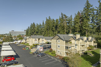 Crestwood Apartments in Silverdale, WA - Building Photo - Building Photo