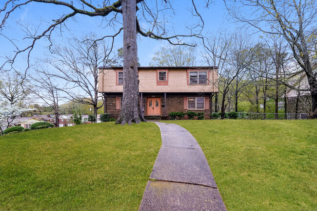 property at 841 Worchester Ct