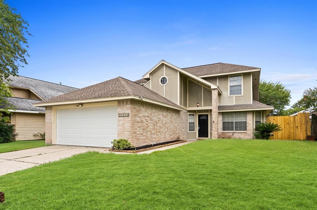 20006 River Brook Dr in Humble, TX - Building Photo