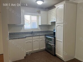 508 E Ave Q4 in Palmdale, CA - Building Photo - Building Photo