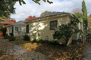 1209 U St in Sacramento, CA - Building Photo