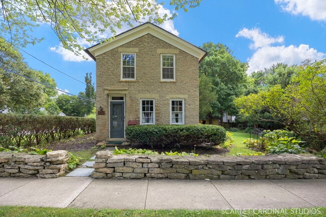 property at 301 S 1st St