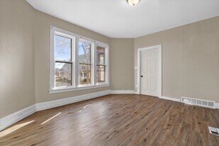 2765 N 26th St in Milwaukee, WI - Building Photo