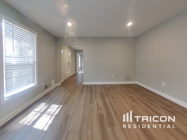 9414 Victoria Dr in Upper Marlboro, MD - Building Photo - Building Photo
