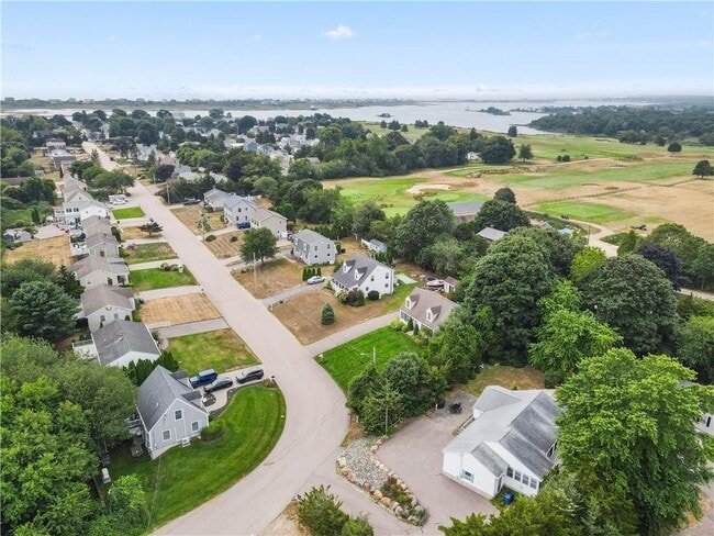 40 Charlene Ave in Westerly, RI - Building Photo - Building Photo