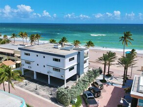 2203 N Surf Rd in Hollywood, FL - Building Photo - Building Photo