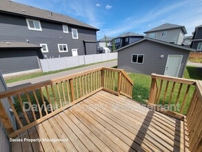 17931-17960 60 St NW in Edmonton, AB - Building Photo - Building Photo
