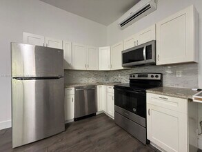 1330 NE 133rd St in North Miami, FL - Building Photo - Building Photo