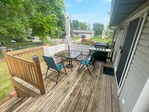 2923 Heatherwood Cir S in Moorhead, MN - Foto de edificio - Building Photo