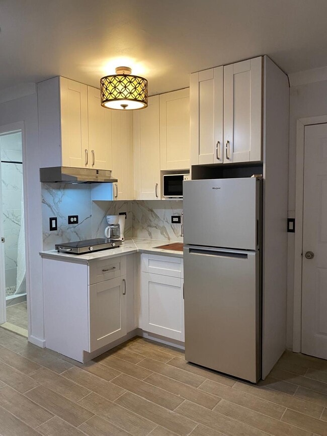 2430 NW 102nd Ter, Unit 2430 in Hollywood, FL - Foto de edificio - Building Photo