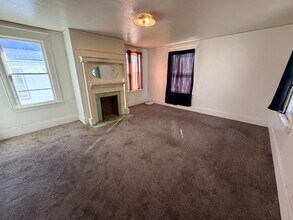 1414 W 14th St in Sioux City, IA - Building Photo - Building Photo