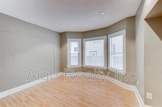 2431 N Ilion Ave in Minneapolis, MN - Building Photo - Building Photo