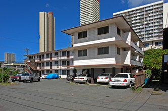 2568 Date St in Honolulu, HI - Building Photo - Building Photo