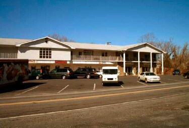 Willow Park Center in Bethlehem, PA - Foto de edificio - Building Photo