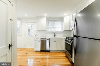 443 Central Ave in Glenside, PA - Building Photo - Building Photo