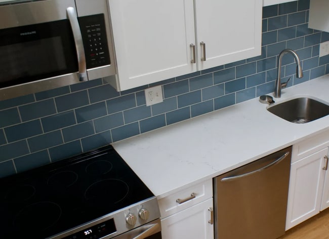 2289 Bedford St, Unit A9 in Stamford, CT - Building Photo - Building Photo