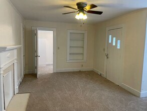 420 N Elm St in Asheboro, NC - Building Photo - Building Photo