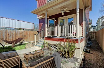 1047 W 16th St in Houston, TX - Building Photo - Building Photo