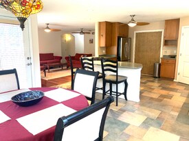 24 Fleetfoot in Tijeras, NM - Building Photo